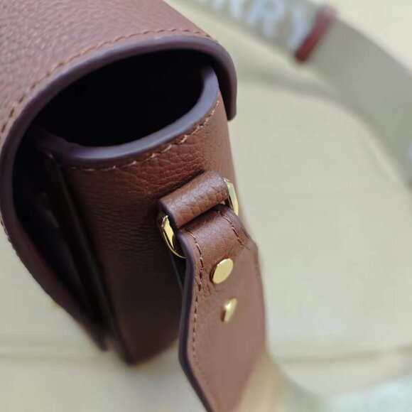 Burberry Leather and Vintage Check Note Bag - Picture 6 of 11